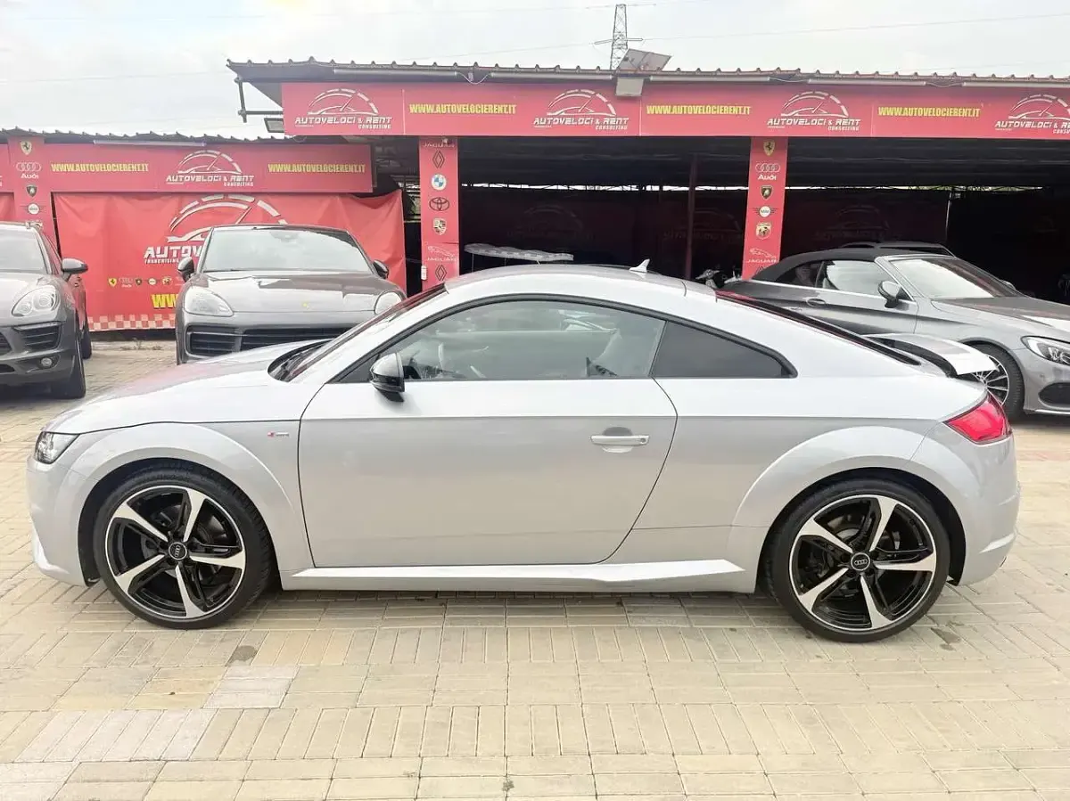 Usata Audi TT S-Line 230 CV (169 kW) 2017 Argento Coupé