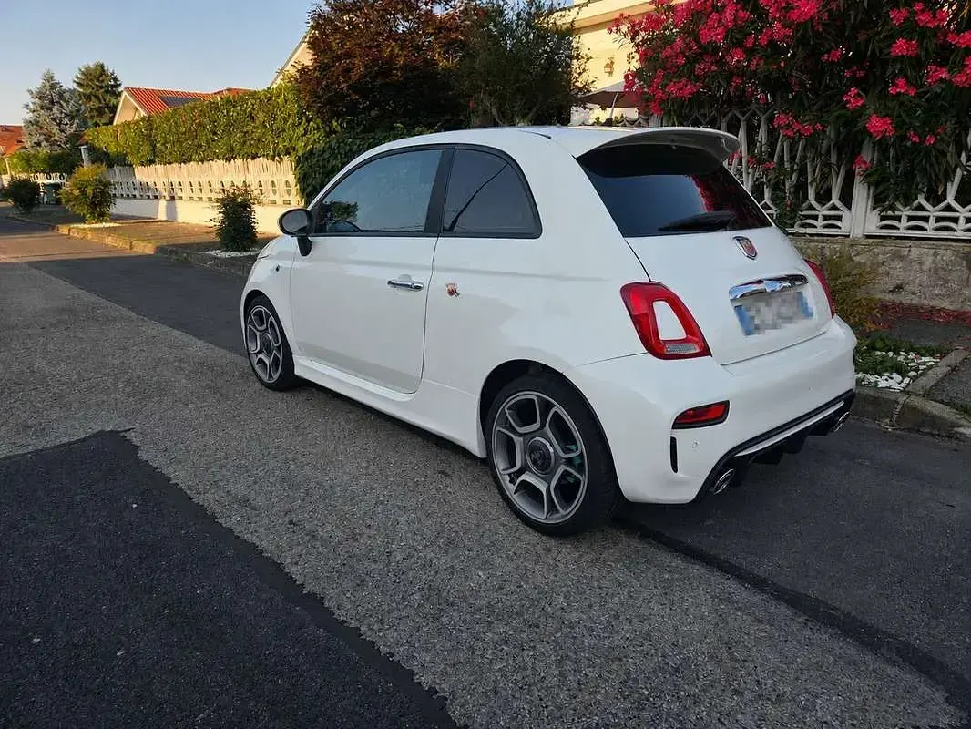 Usata Abarth 595 Custom 135 CV (99 kW) 2015 Utilitaria