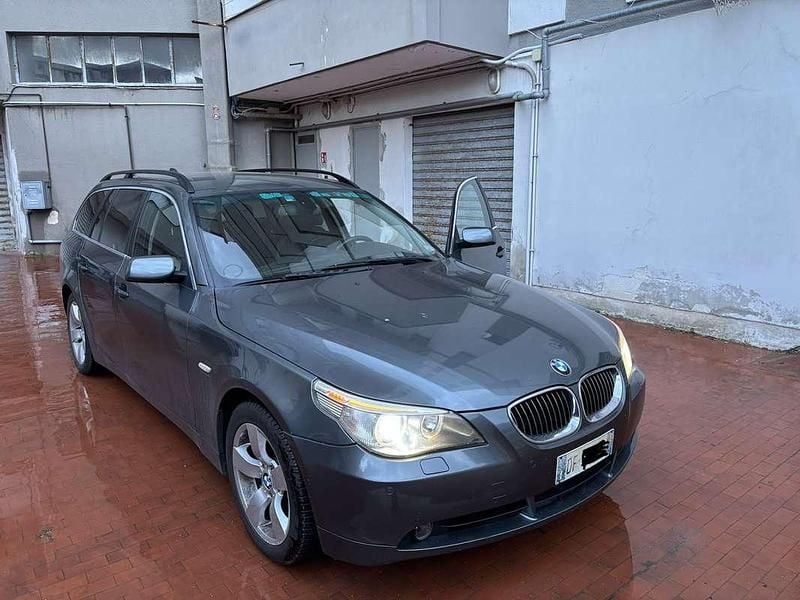 Usata BMW 530 231 CV (169 kW) 2006 Station wagon