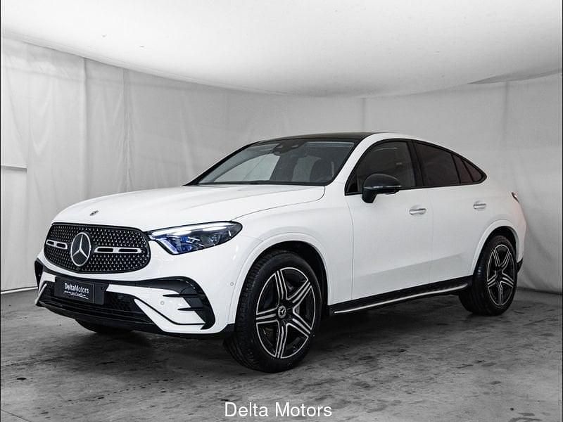 Bianco Nuova 2025 Mercedes GLC220 Coupé | 76.427 € (Buon prezzo) - Immagine 1/3