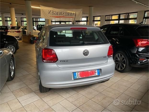 Usata VW Polo 75 CV (55 kW) 2012 Argento metallizzato Utilitaria
