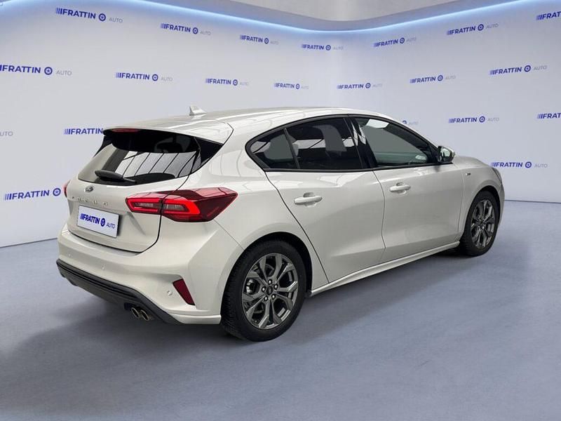 Usata Ford Focus ST-Line 125 CV (91 kW) 2025 Argento Utilitaria