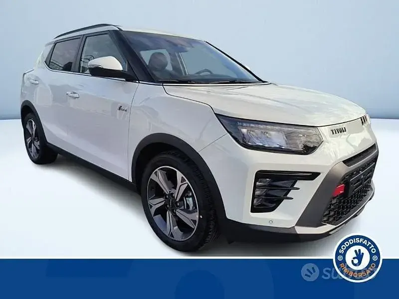Nuova KGM Tivoli 163 CV (119 kW) 2026 Bianco SUV