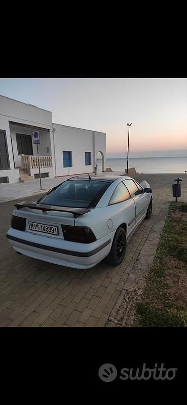 Usata Opel Calibra 116 CV (85 kW) 1992 Grigio Coupé