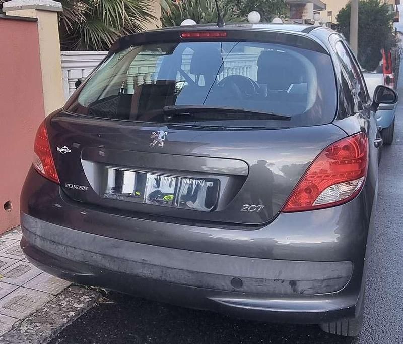 Usata Peugeot 207 73 CV (53 kW) 2012 Berlina
