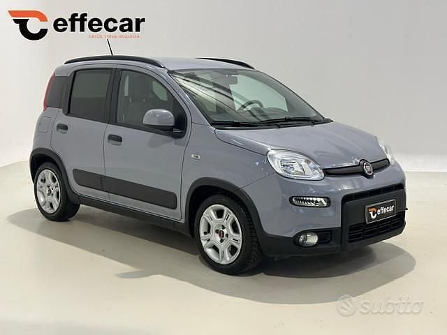 Usata Fiat Panda City Life 69 CV (50 kW) 2022 Azzurro Utilitaria