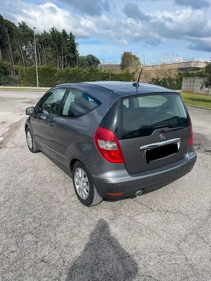 Usata Mercedes A160 Elegance 82 CV (60 kW) 2010 Berlina