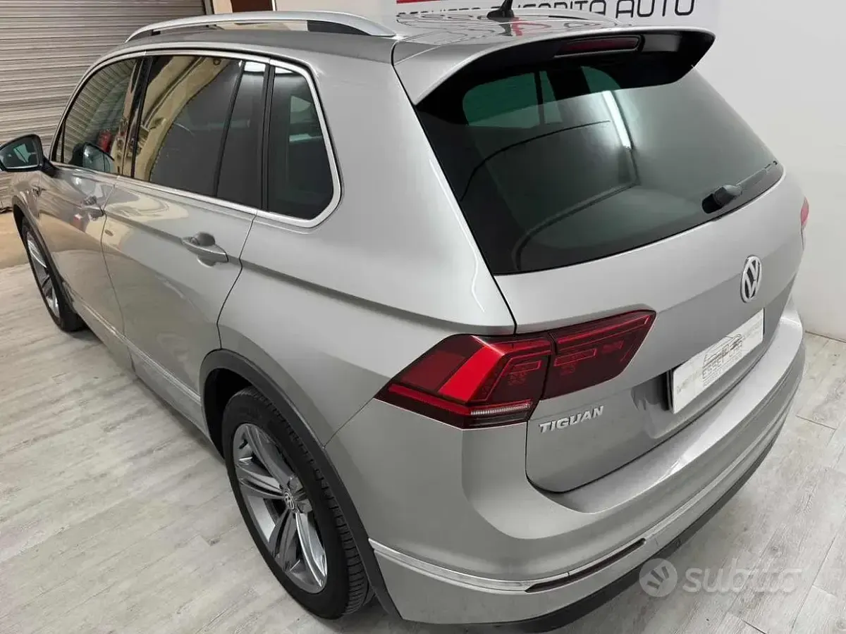 Usata VW Tiguan Style 131 CV (96 kW) 2019 Grigio SUV