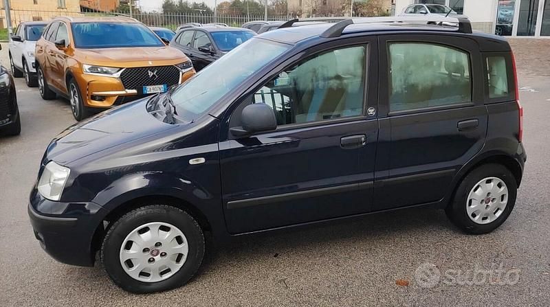 Usata Fiat Panda Dynamic 75 CV (55 kW) 2011 Nero Berlina