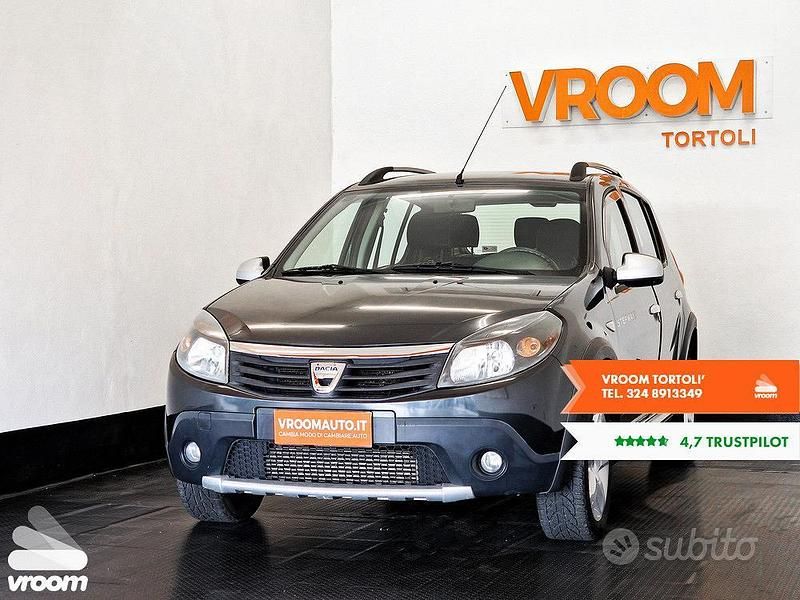 Usata Dacia Sandero Stepway 70 CV (51 kW) 2010 Utilitaria