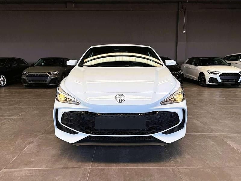 Usata MG MG3 106 CV (77 kW) 2025 Other Utilitaria