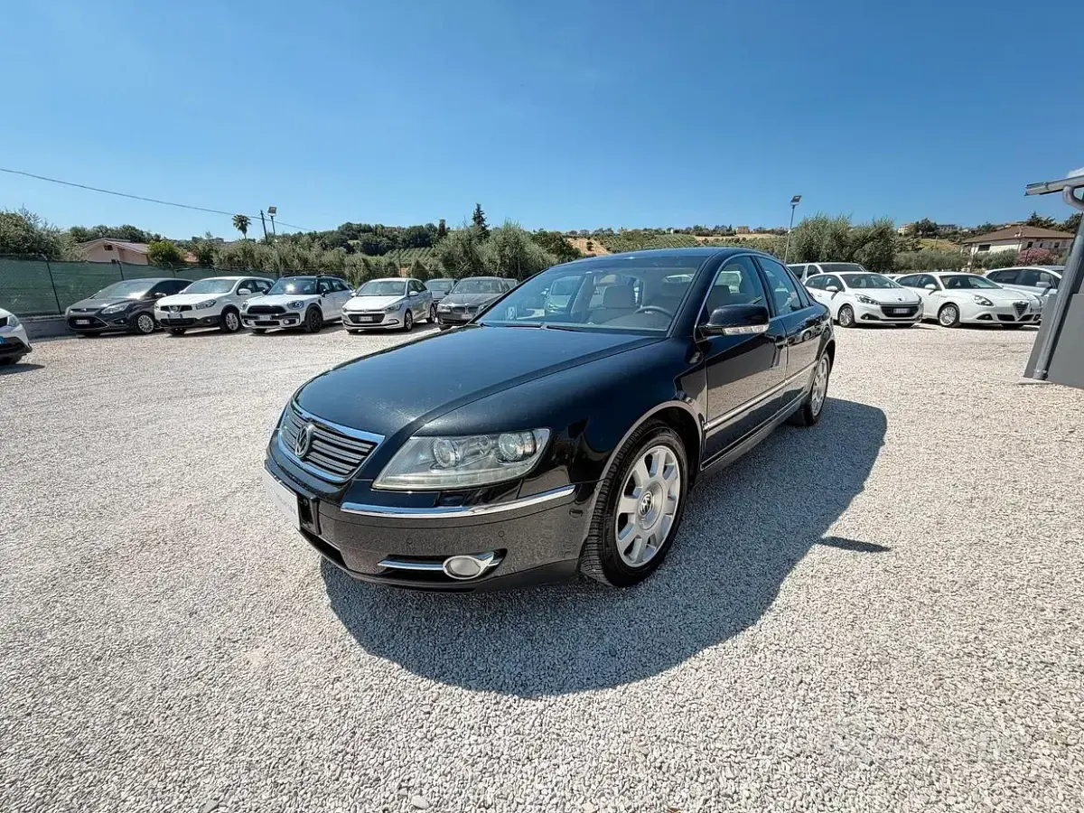 Usata VW Phaeton 239 CV (175 kW) 2009 Nero Berlina