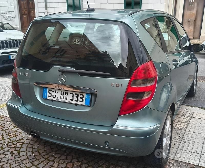 Usata Mercedes A160 Elegance 110 CV (80 kW) 2005 Verde Berlina