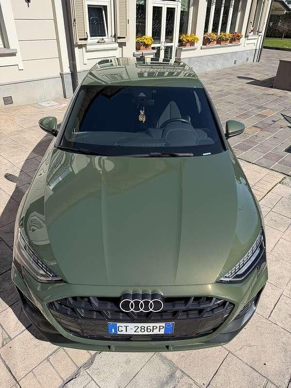 Usata Audi A3 S-Line 150 CV (110 kW) 2024 Verde Berlina