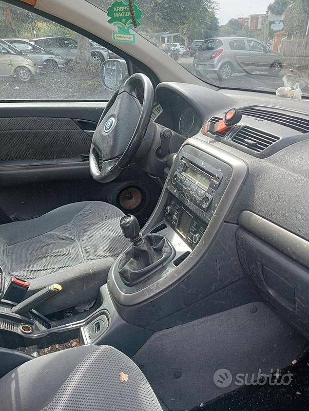 Usata 2005 Fiat Croma | 200 € (Super prezzo) - Immagine 1/4