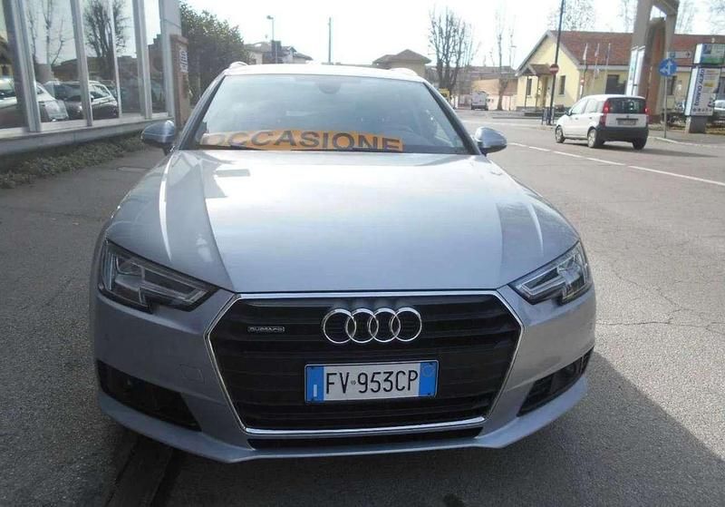Usata Audi A4 Business 190 CV (139 kW) 2019 Argento Station wagon