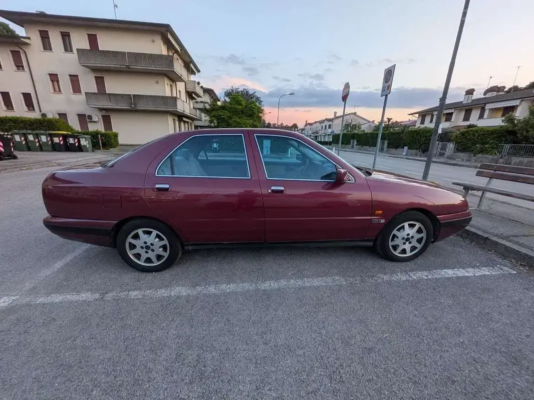 Usata Lancia Kappa 155 CV (114 kW) 1996 Rosso Berlina