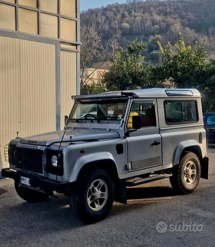 Usata Land Rover Defender 2003 SUV