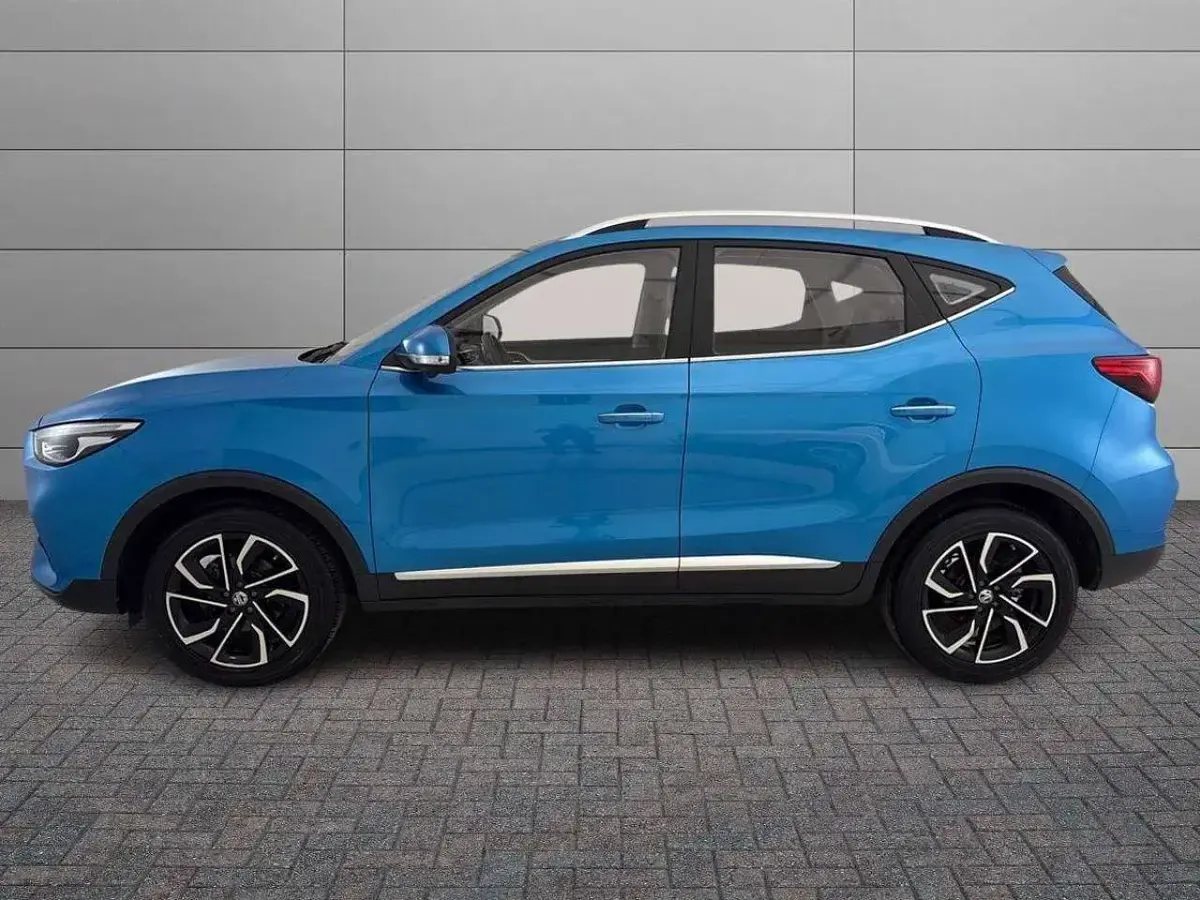 Usata MG ZS 106 CV (77 kW) 2024 Blu/azzurro SUV