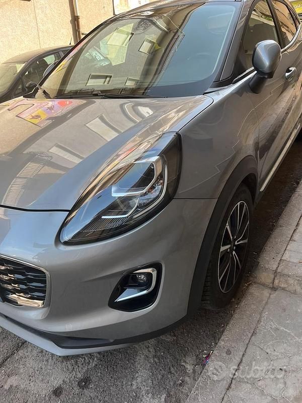 Usata Ford Puma 125 CV (91 kW) 2020 Grigio Station wagon