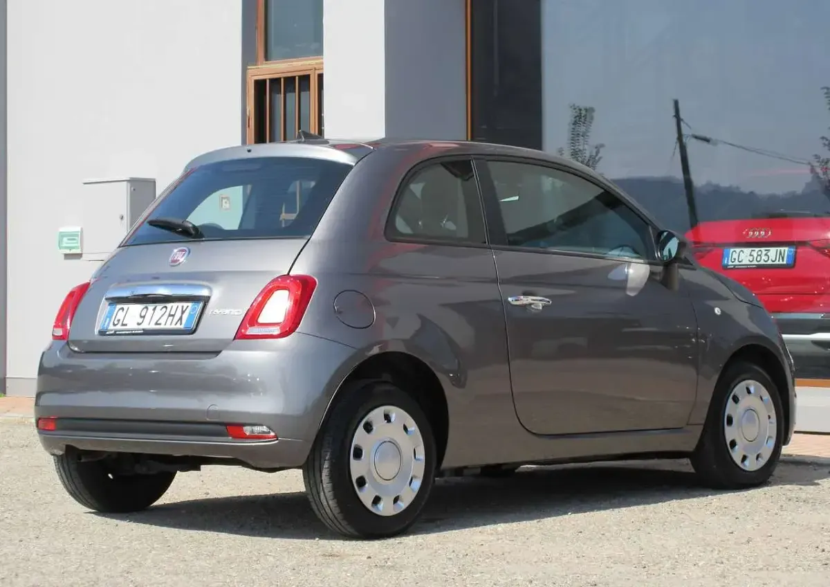 Usata Fiat 500 69 CV (50 kW) 2022 Grigio sfrenato metallizzato Utilitaria
