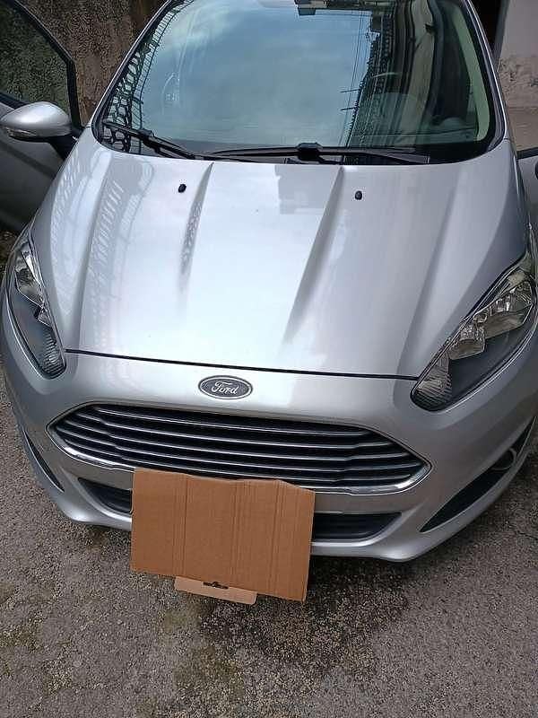 Usata Ford Fiesta 75 CV (55 kW) 2014 Utilitaria