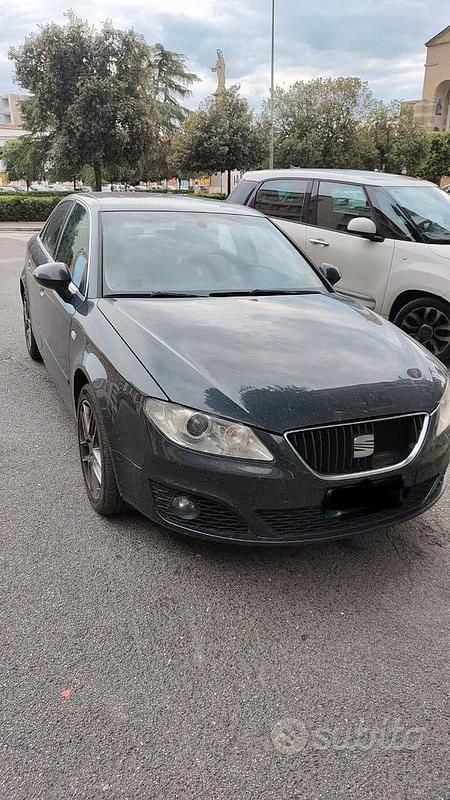Usata Seat Exeo 143 CV (105 kW) 2009 Grigio Berlina