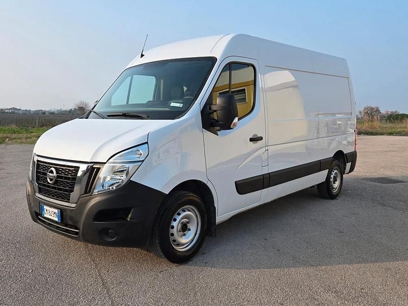 Usata Nissan Interstar 135 CV (99 kW) 2023 Bianco Furgone