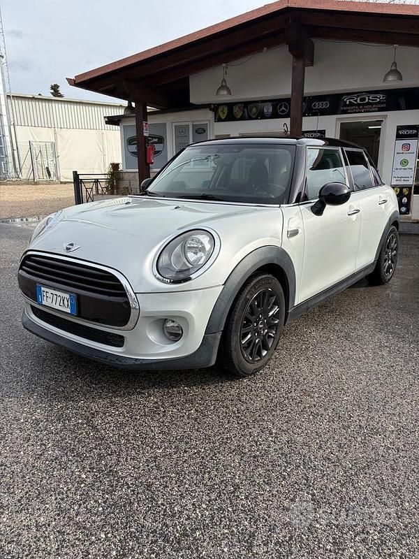 Usata Mini One D Hype 115 CV (84 kW) 2016 Grigio Utilitaria