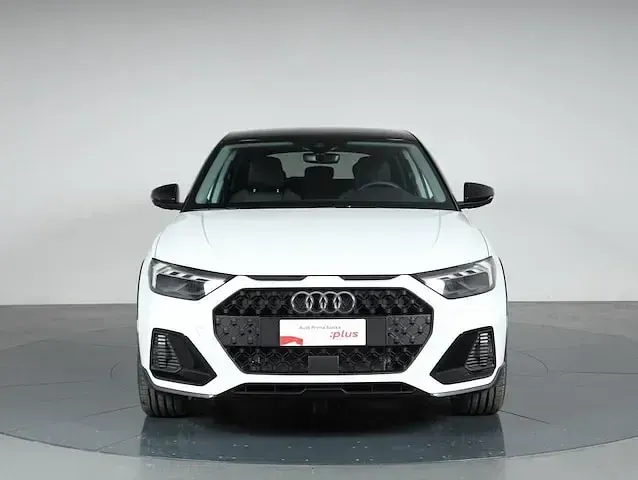 Usata Audi A1 Ambiente 116 CV (85 kW) 2025 Bianco ghiaccio metallizzato SUV
