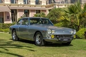 Usata Ferrari 330 300 CV (220 kW) 1964 Argento Coupé