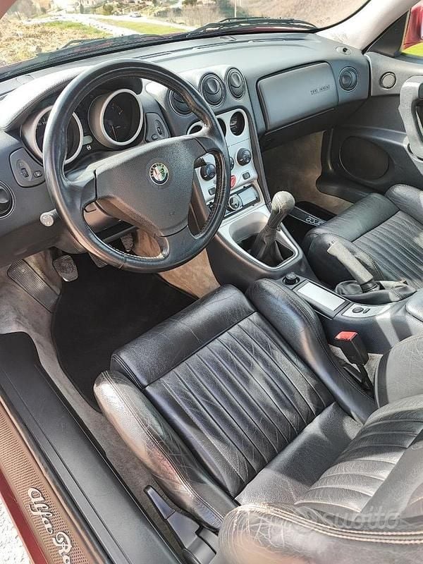 Usata Alfa Romeo GTV 150 CV (110 kW) 2001 Coupé