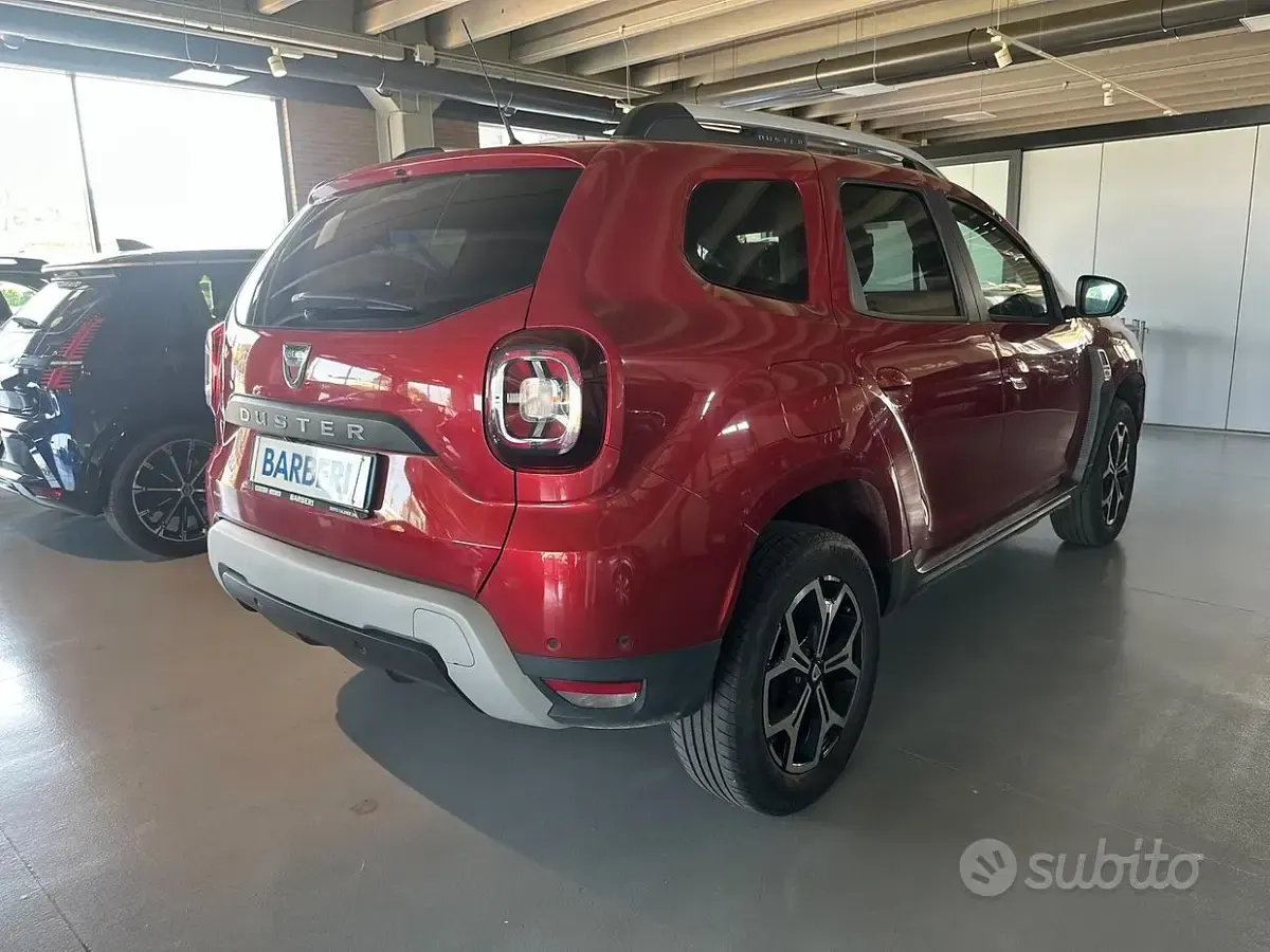 Usata Dacia Duster Prestige 101 CV (74 kW) 2021 Rosso SUV