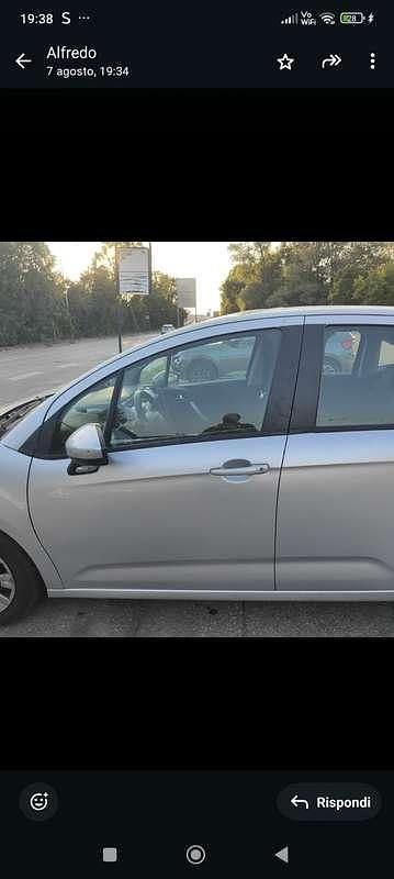 Usata 2010 Citroën C3 Berlina | 2500 € (Super prezzo) - Immagine 1/4