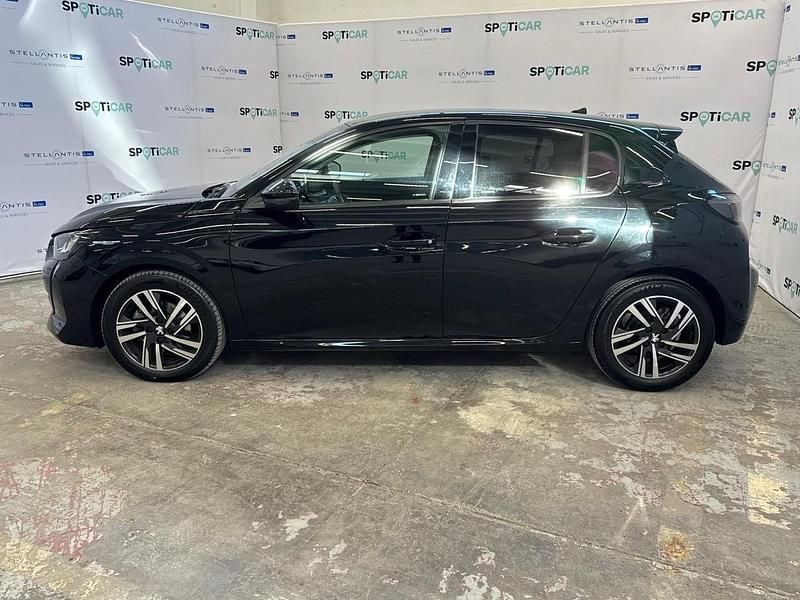 Usata Peugeot 208 Allure 101 CV (74 kW) 2023 Nero Utilitaria