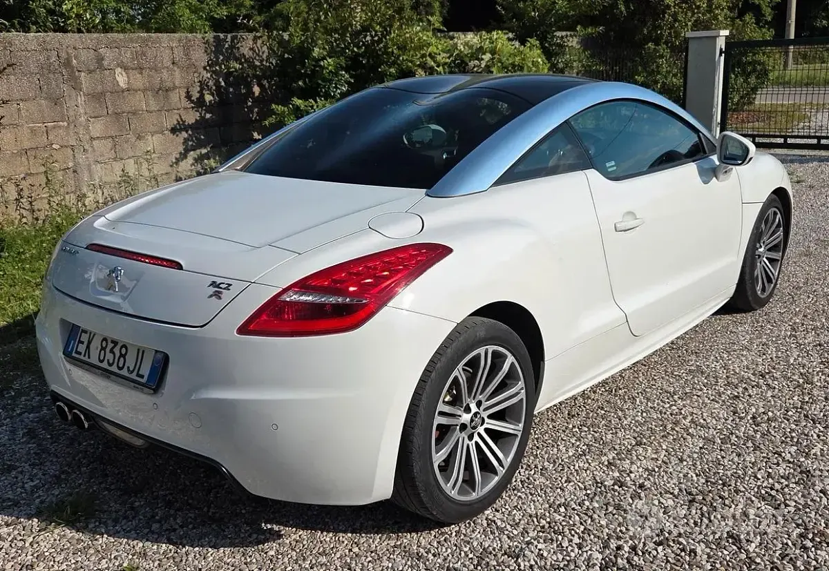 Usata Peugeot RCZ 163 CV (119 kW) 2011 Bianco Coupé