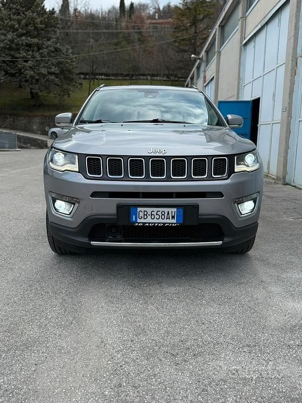 Usata Jeep Compass 2020 Grigio SUV