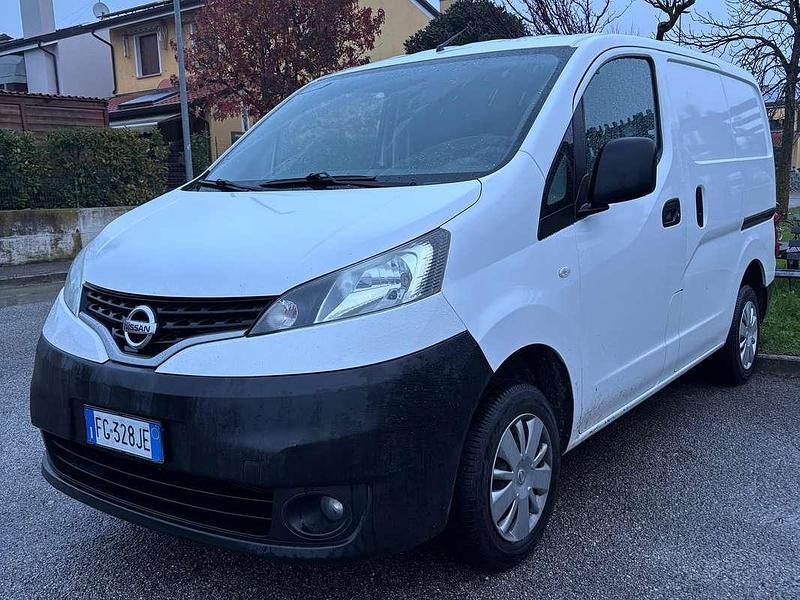 Usata Nissan NV200 90 CV (66 kW) 2016 Bianco Monovolume