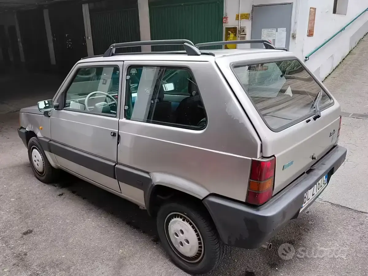 Usata Fiat Panda 54 CV (39 kW) 2000 Grigio Berlina