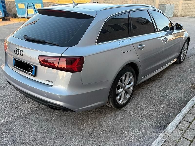 Usata Audi A6 190 CV (139 kW) 2018 Grigio Station wagon