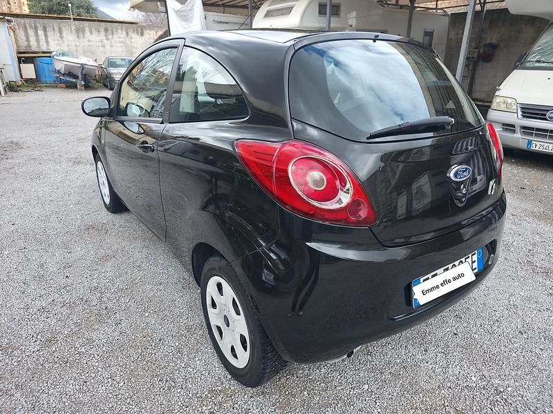 Usata Ford Ka 69 CV (50 kW) 2011 Nero Utilitaria