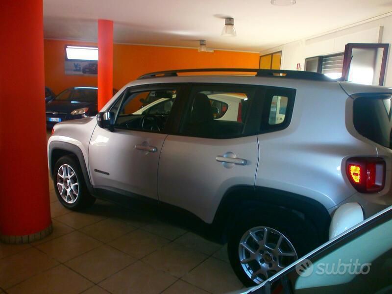 Usata Jeep Renegade 130 CV (95 kW) 2021 Grigio SUV