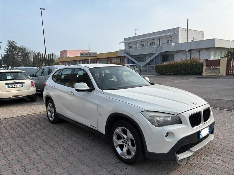 Usata BMW X1 143 CV (105 kW) 2013 Bianco SUV