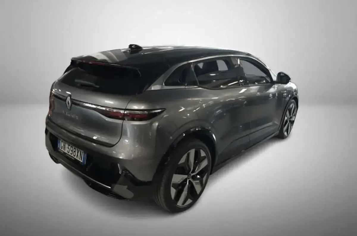 Usata Renault Megane E-Tech Techno 161 kW (220 CV) 2023 Other Berlina