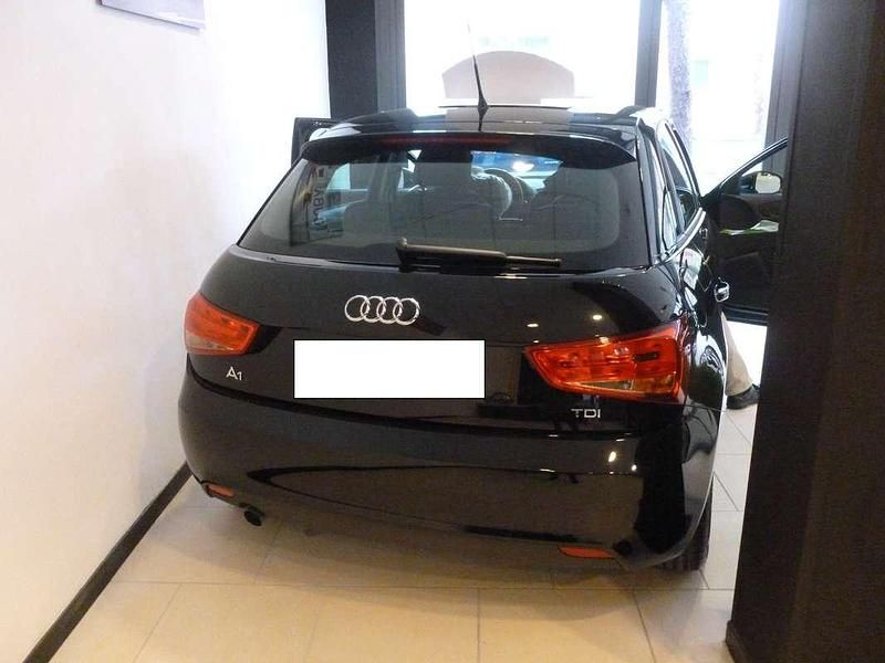 Usata Audi A1 Sportback Attraction 95 CV (69 kW) 2013 Nero Utilitaria