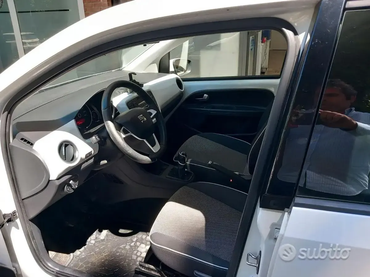 Usata Seat Mii Chic 60 CV (44 kW) 2018 Bianco Utilitaria