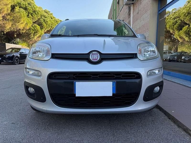 Usata Fiat Panda Lounge 69 CV (50 kW) 2014 Argento Utilitaria
