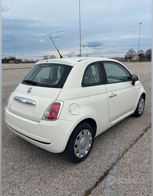 Usata Fiat 500 Pop 69 CV (50 kW) 2009 Bianco Cabrio