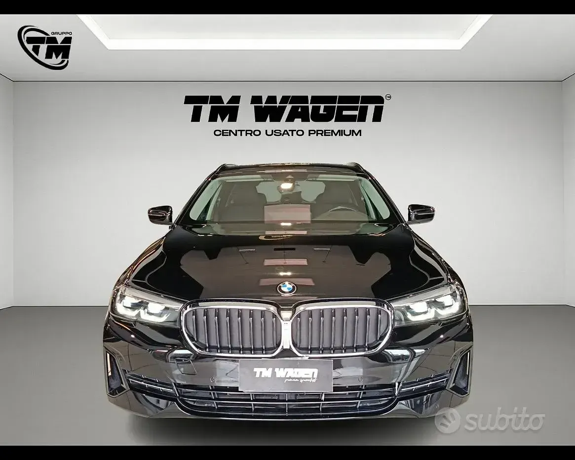 Usata BMW 520 Comfort Edition 190 CV (139 kW) 2021 Nero Station wagon