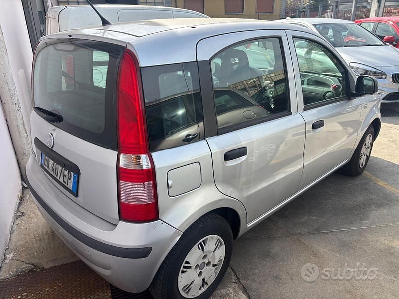 Usata Fiat Panda Dynamic 60 CV (44 kW) 2011 Grigio Utilitaria